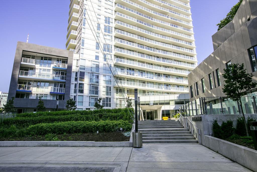 Gorgeous 2 Storey Townhouse Toronto Extérieur photo